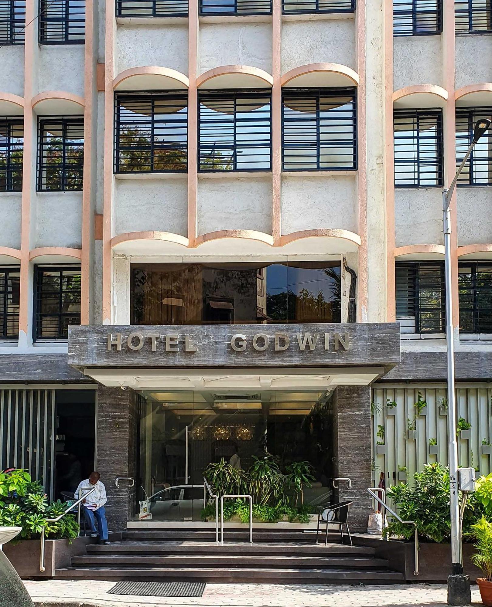 Hotel Godwin - Colaba Bombay Eksteriør billede